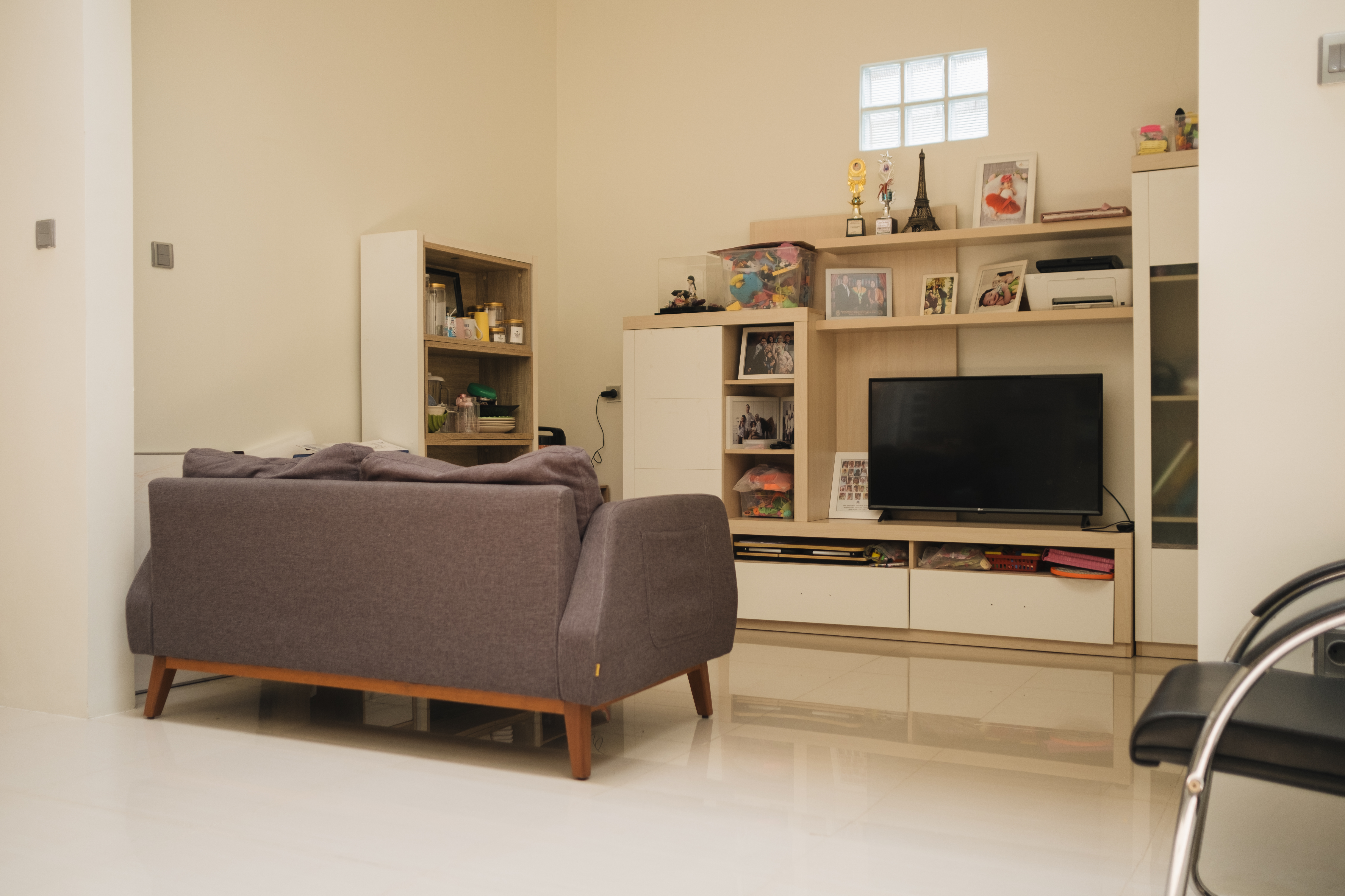 ruang keluarga lantai 1 Project RB 080